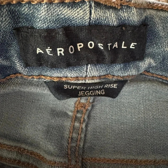 Aeropostale Jeans Womens Size 10R Super High Rise Jegging Destroyed Denim Grunge - Picture 2 of 6